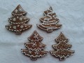 Choinka duża - szer. 5 cm. na wys. 8,5-9 cm. - 2 zł.jpg